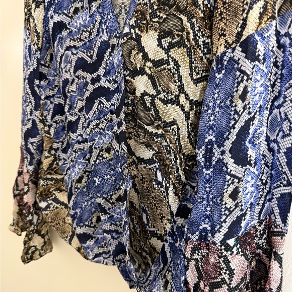 Parker Size XX-Small Blue and Brown Patterned Blouse - Picture 2 of 14